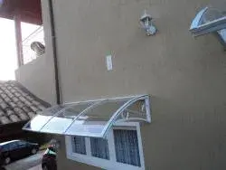 cobertura-de-policarbonato-em-salto-01.webp