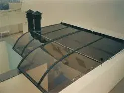 cobertura-de-policarbonato-em-valinhos-01.webp