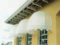toldo-janela-01.webp