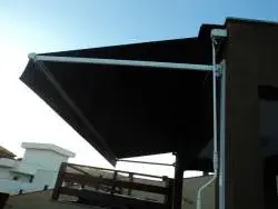 toldo-retratil-preco-01.webp