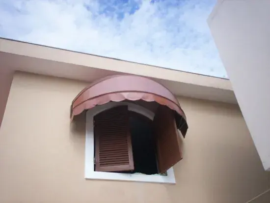 Toldo Curvo Móvel Imagem